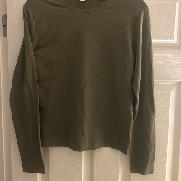 NWOT Vince $325 oak moss clean fit crew neck long sleeve knit top medium - Picture 3 of 6